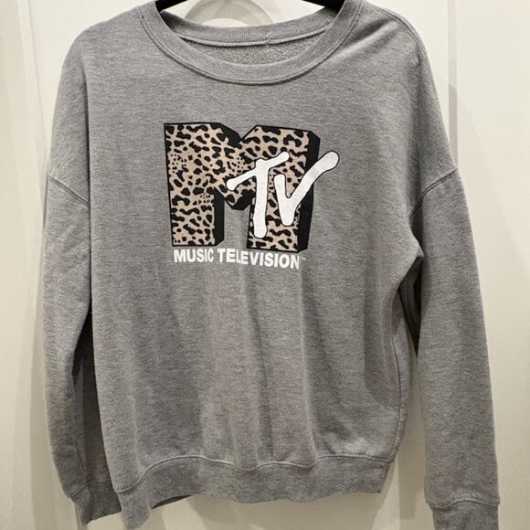 MTV Y2K Sweater Women's Medium Gray Long Sleeve Graphic Cheetah - Picture 1 of 3